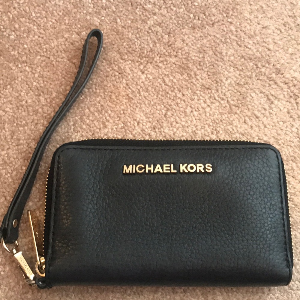 Michael Kors Small Wristlet